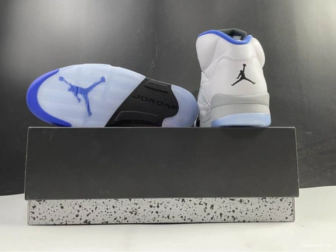 (2021) Stealth Retro 5 Air White Jordan DD0587-140 1028